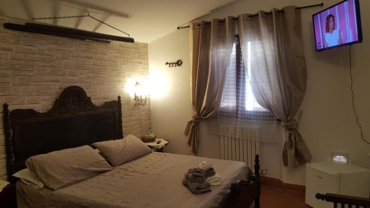 Stenghe Stracche Ascoli Piceno Bagian luar foto